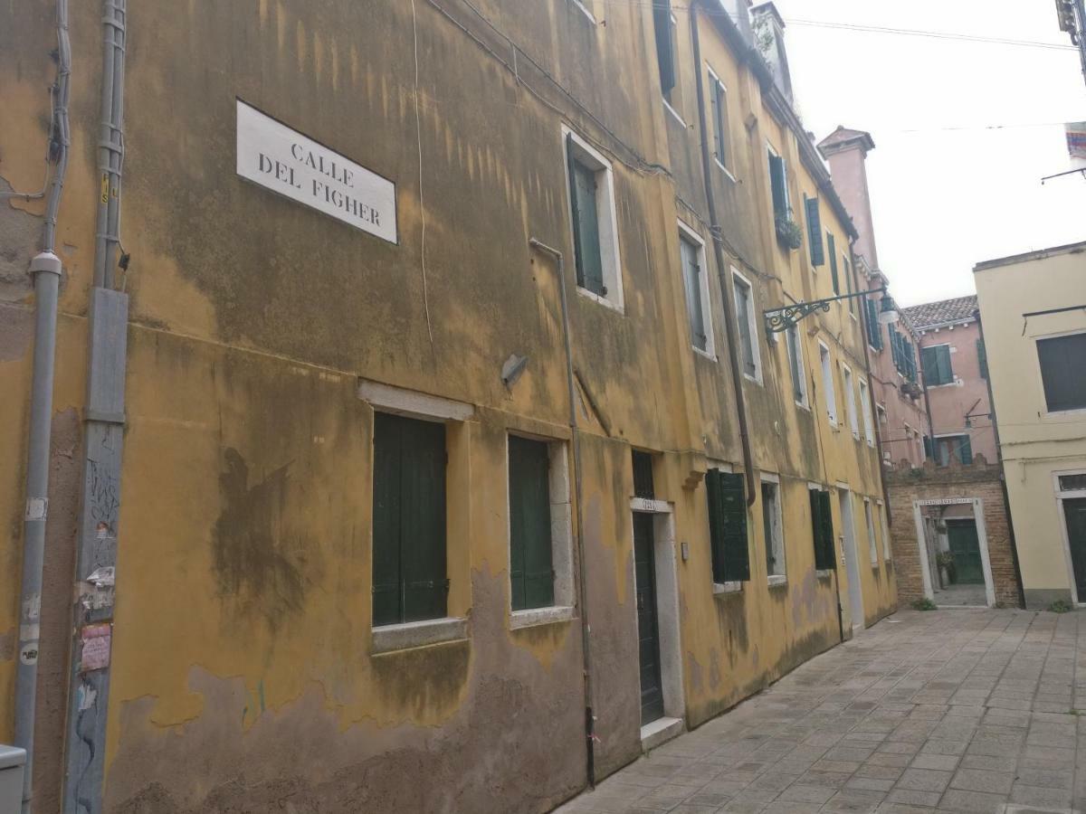 alla lista Venezia Esterno foto